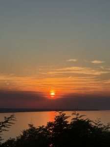 customer experience durante evento esclusivo al tramonto